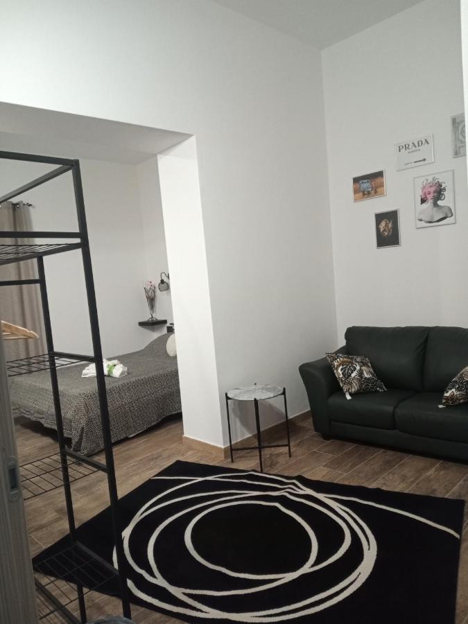 Living G Room Cagliari Eksteriør billede